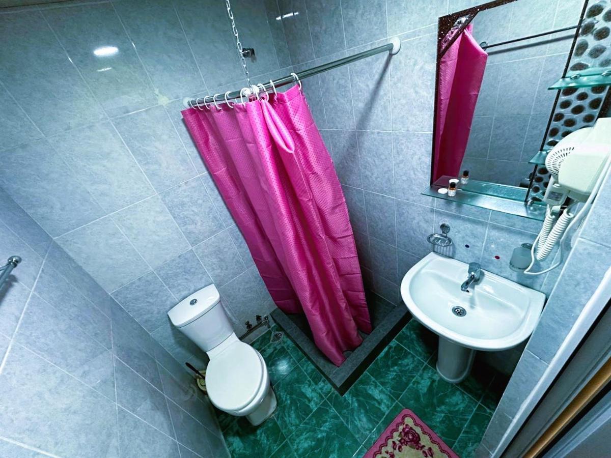 G Bakuri Hotell Batumi Eksteriør bilde
