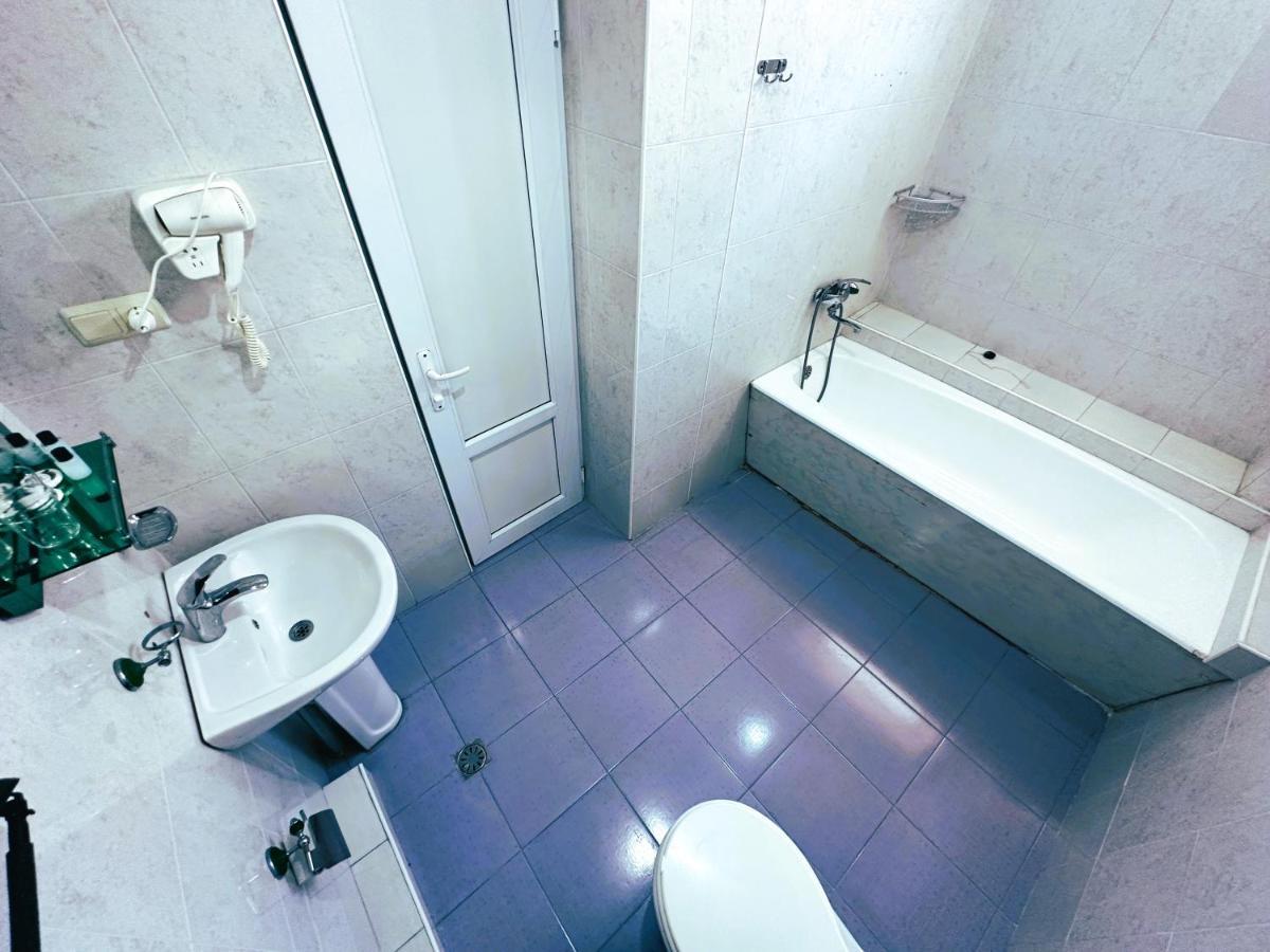 G Bakuri Hotell Batumi Eksteriør bilde