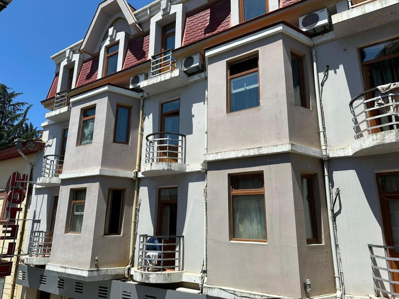 G Bakuri Hotell Batumi Eksteriør bilde